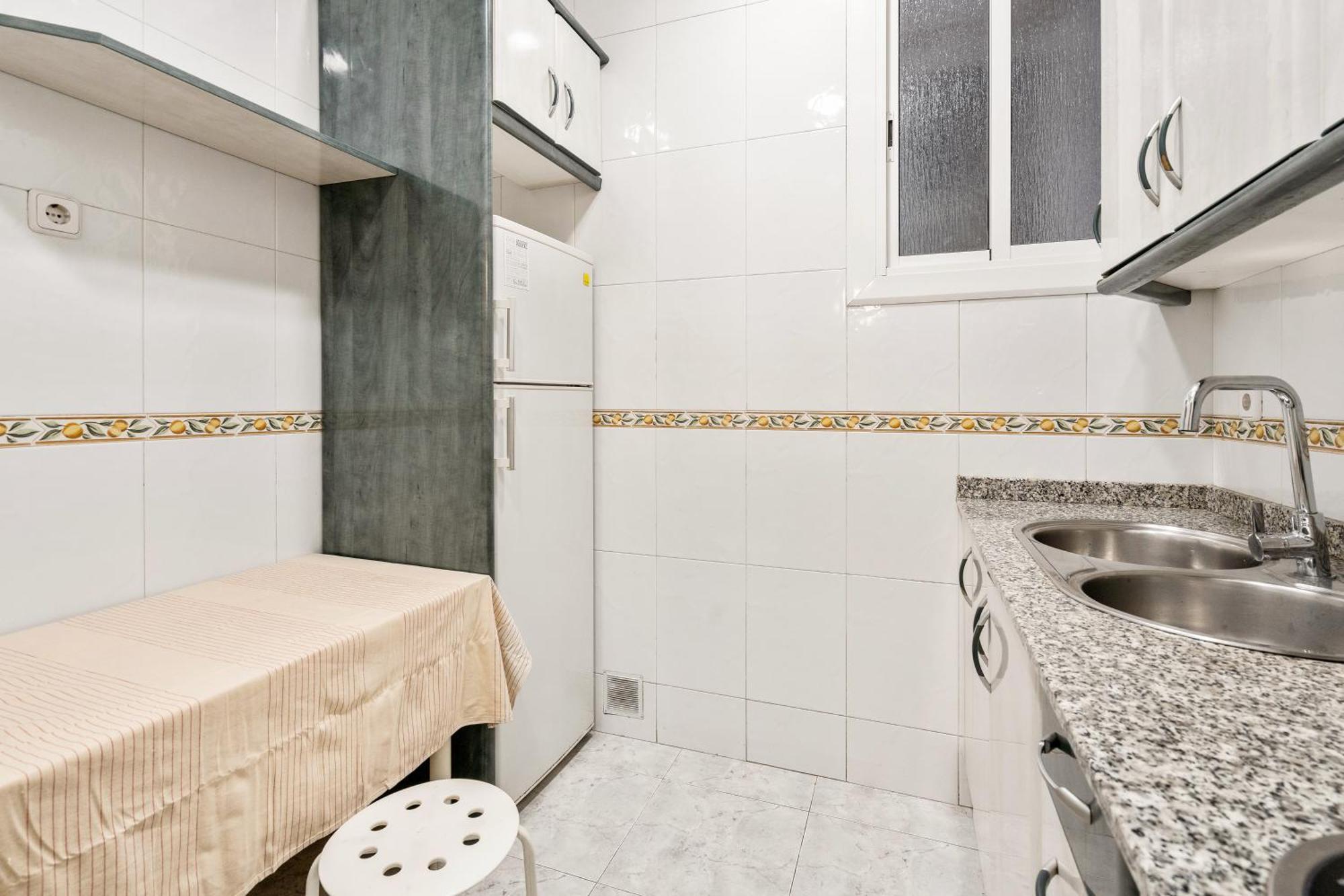 Spacious 5-bedroom In Barcelone